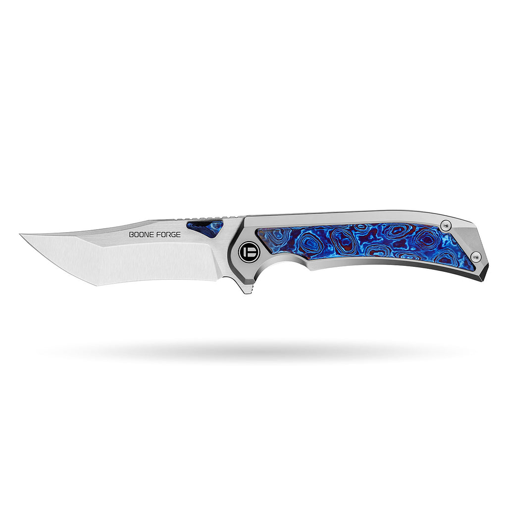 [PRE‑ORDER]BOONEFORGE Odin’s Eye Premium EDC Fliper & Thumb Stud knife ( 3.82'' Satin M390 Blade & Grey TC4 Titanium/Timascus Handle ) - BF053