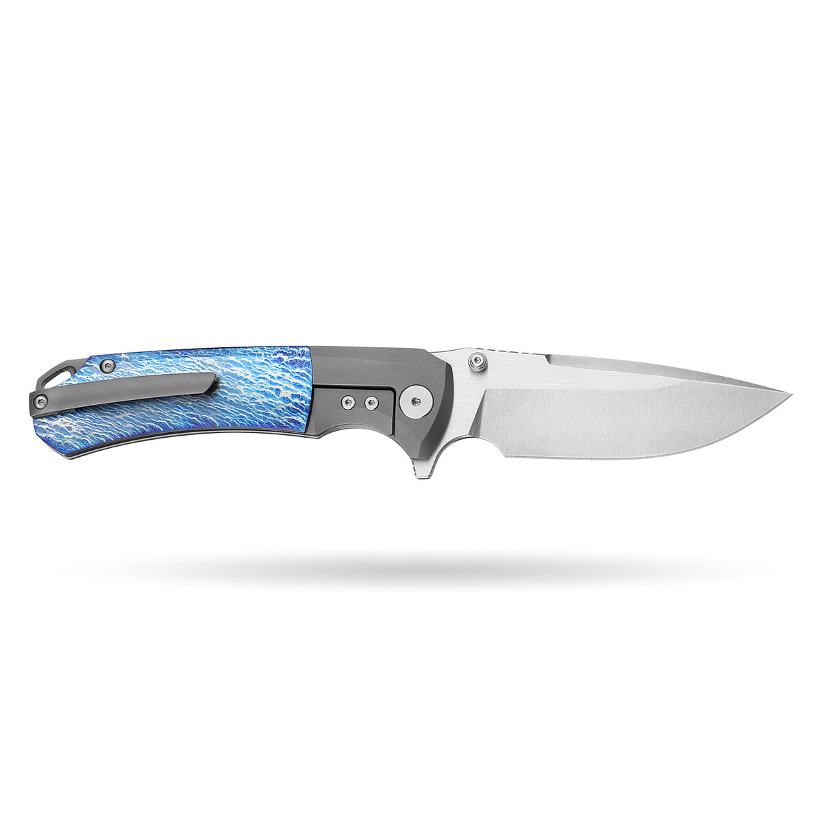 [PRE‑ORDER]BOONEFORGE Valkyrie Premium EDC Fliper & Thumb Stud knife ( 3.77'' Satin M390 Blade & Grey TC4 Titanium Handle ) - BF054