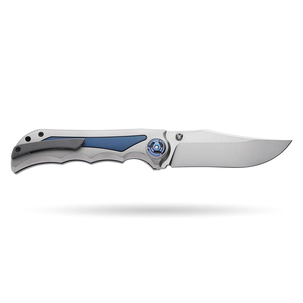 [PRE‑ORDER]BOONEFORGE Deepwalker Premium EDC Thumb Stud knife ( 3.74'' Stonewash M390 Blade & Grey TC4 Titanium Handle ) - BF051