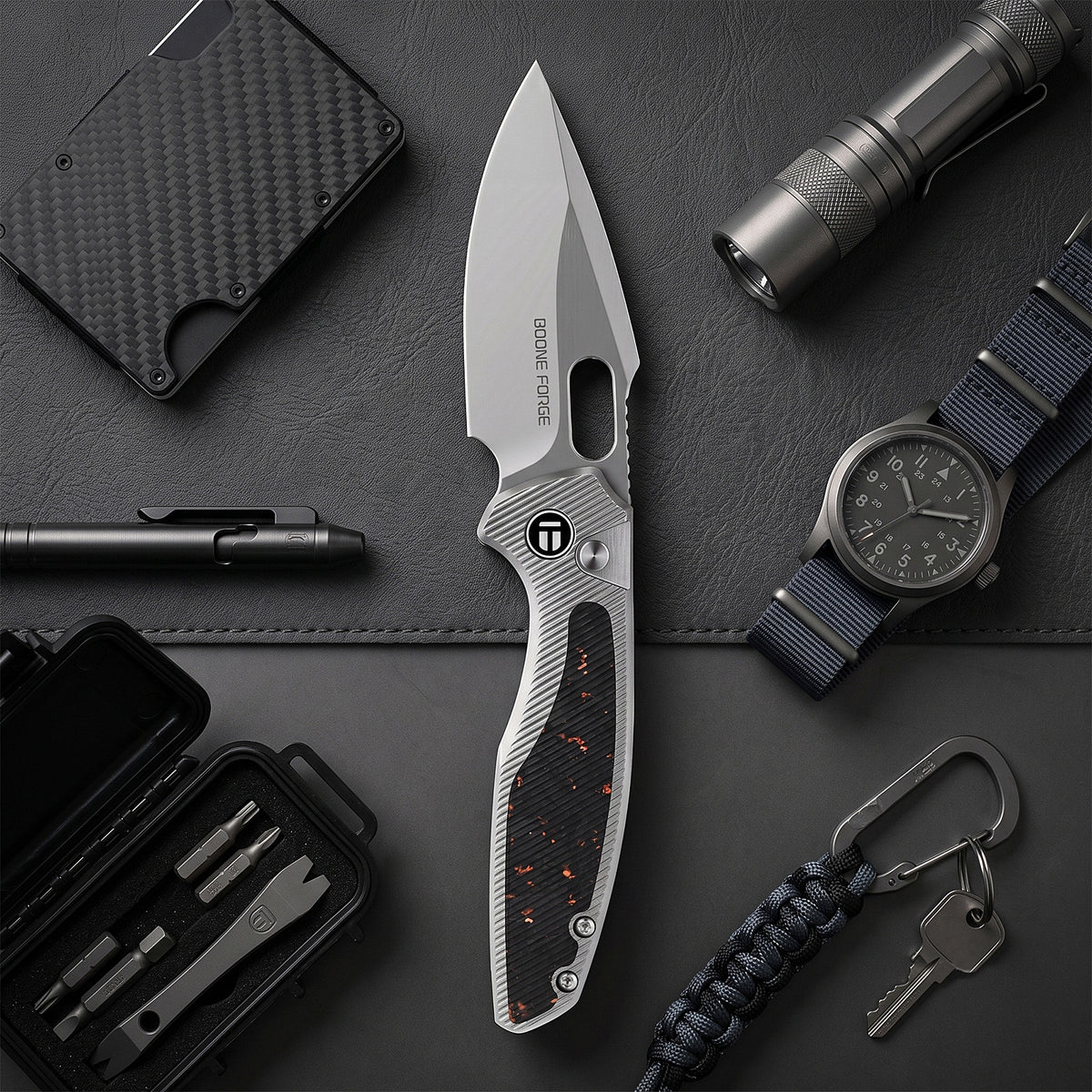 [PRE‑ORDER]BOONEFORGE Huntscar Premium EDC Button lock & Thumb hole knife ( 3.38'' Bead Blasted M390  Blade & Grey TC4 Titanium/Carbon Fiber Handle) - BF008